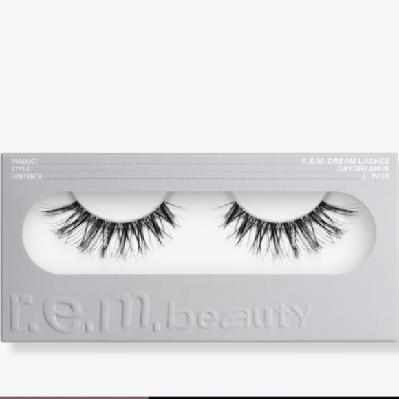 R.E.M. Beauty Dream Lashes Grow n Show - New In Box (1 Pair) - Picture 1 of 5